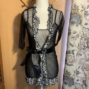 Dreamgirl Robe & Chemise Set Size Small